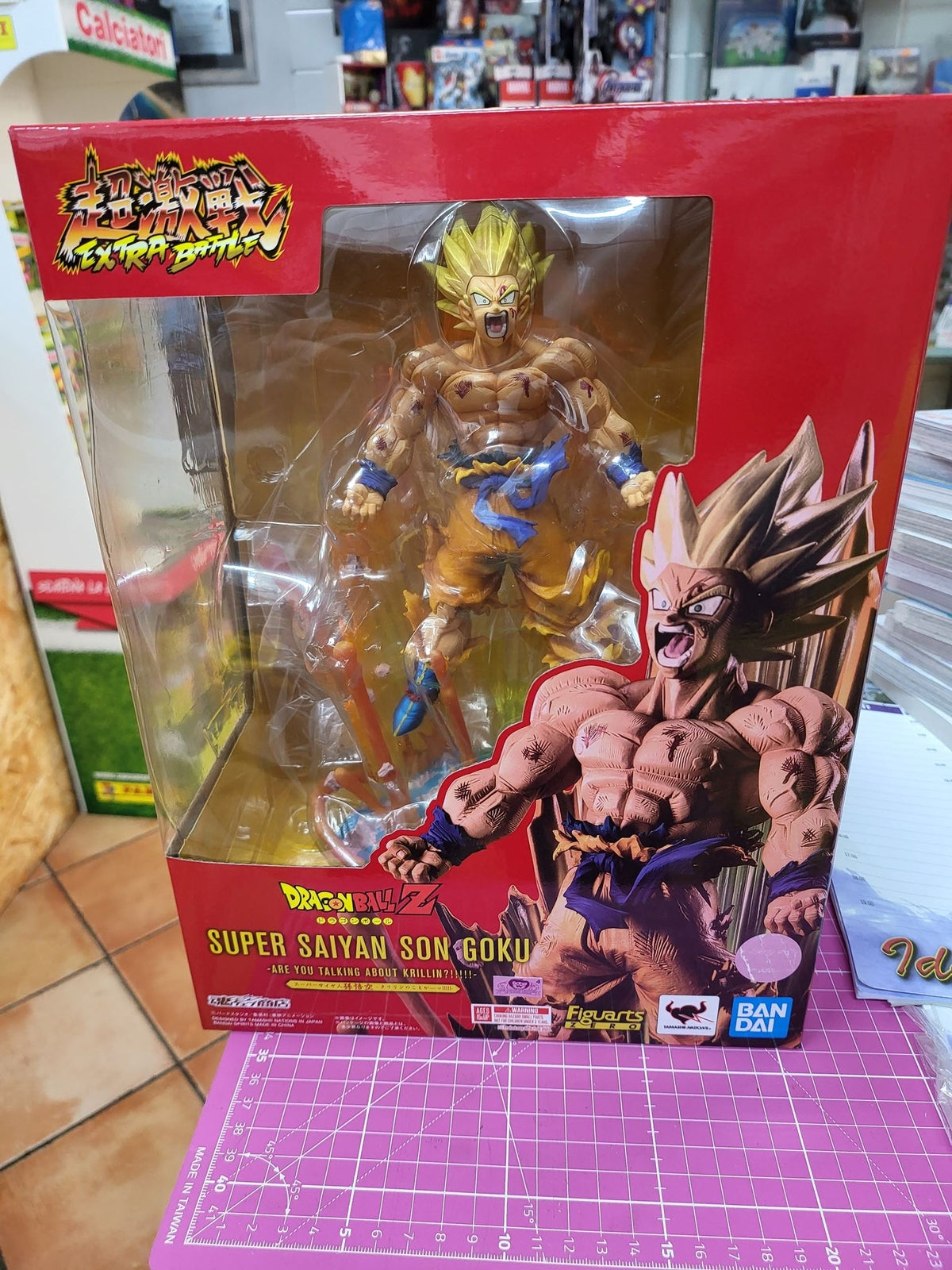 Statua super saiyan son goku figuarts zero