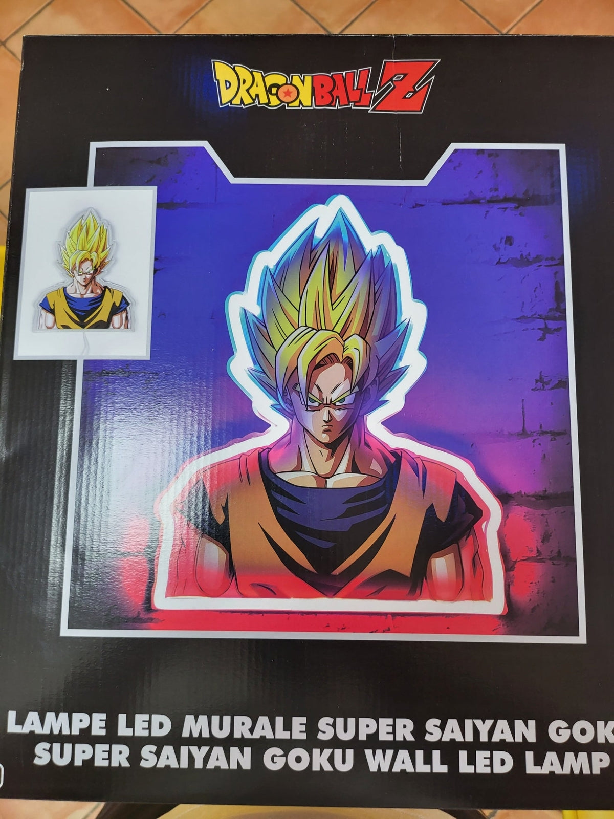 lampada da muro dragon ball z goku neon