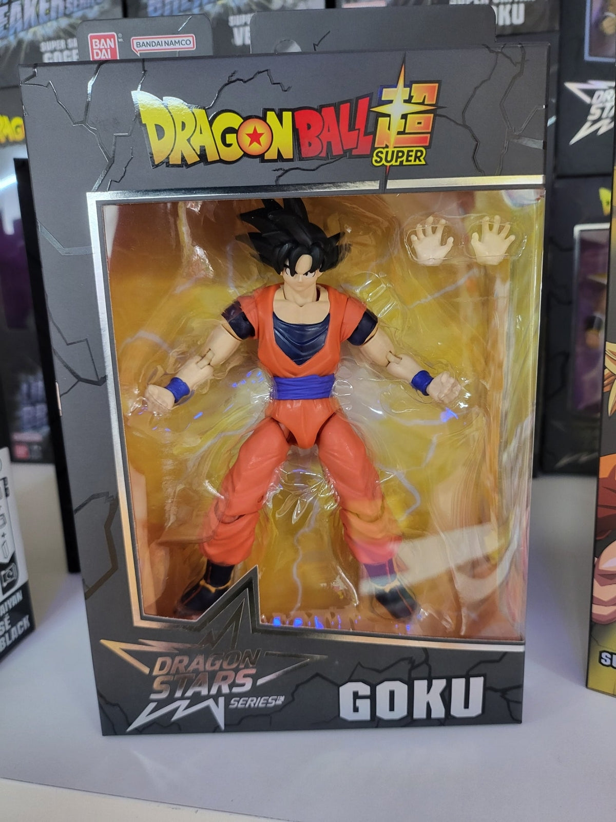 personaggio goku dragon ball super 17cm