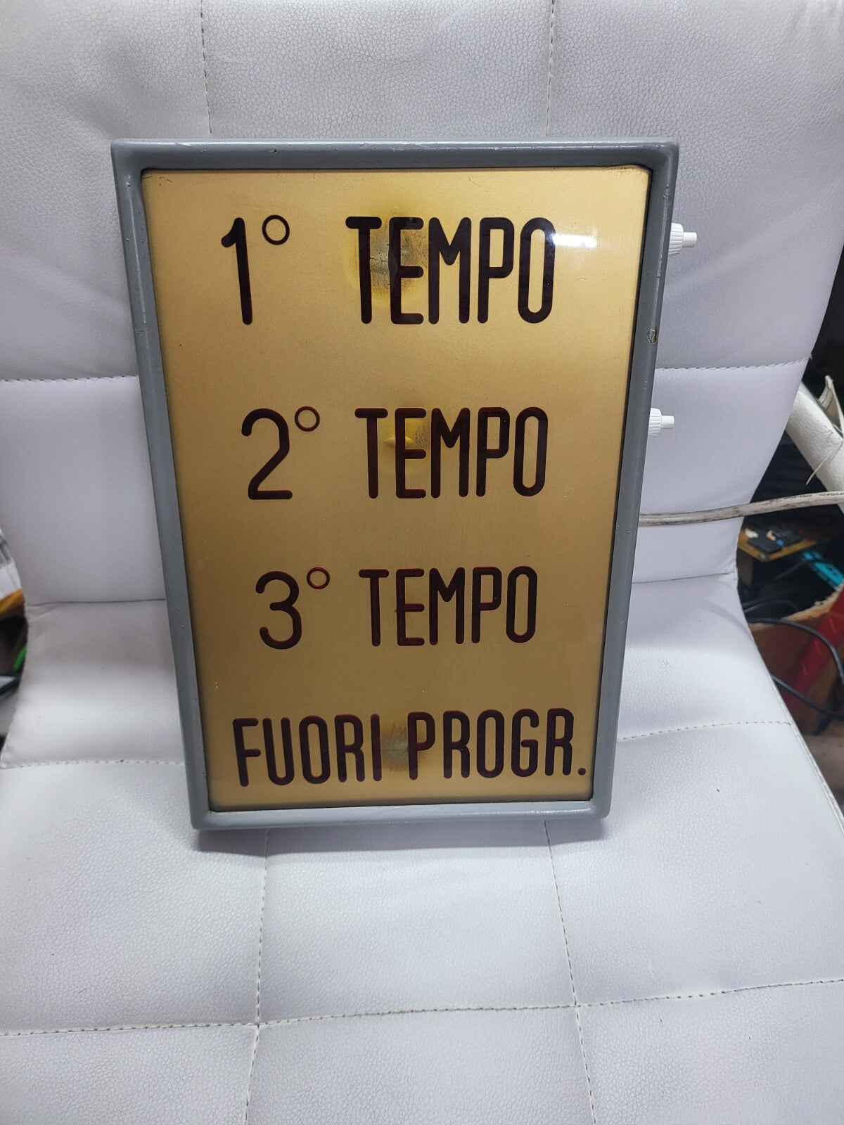 insegna cinema anni 900