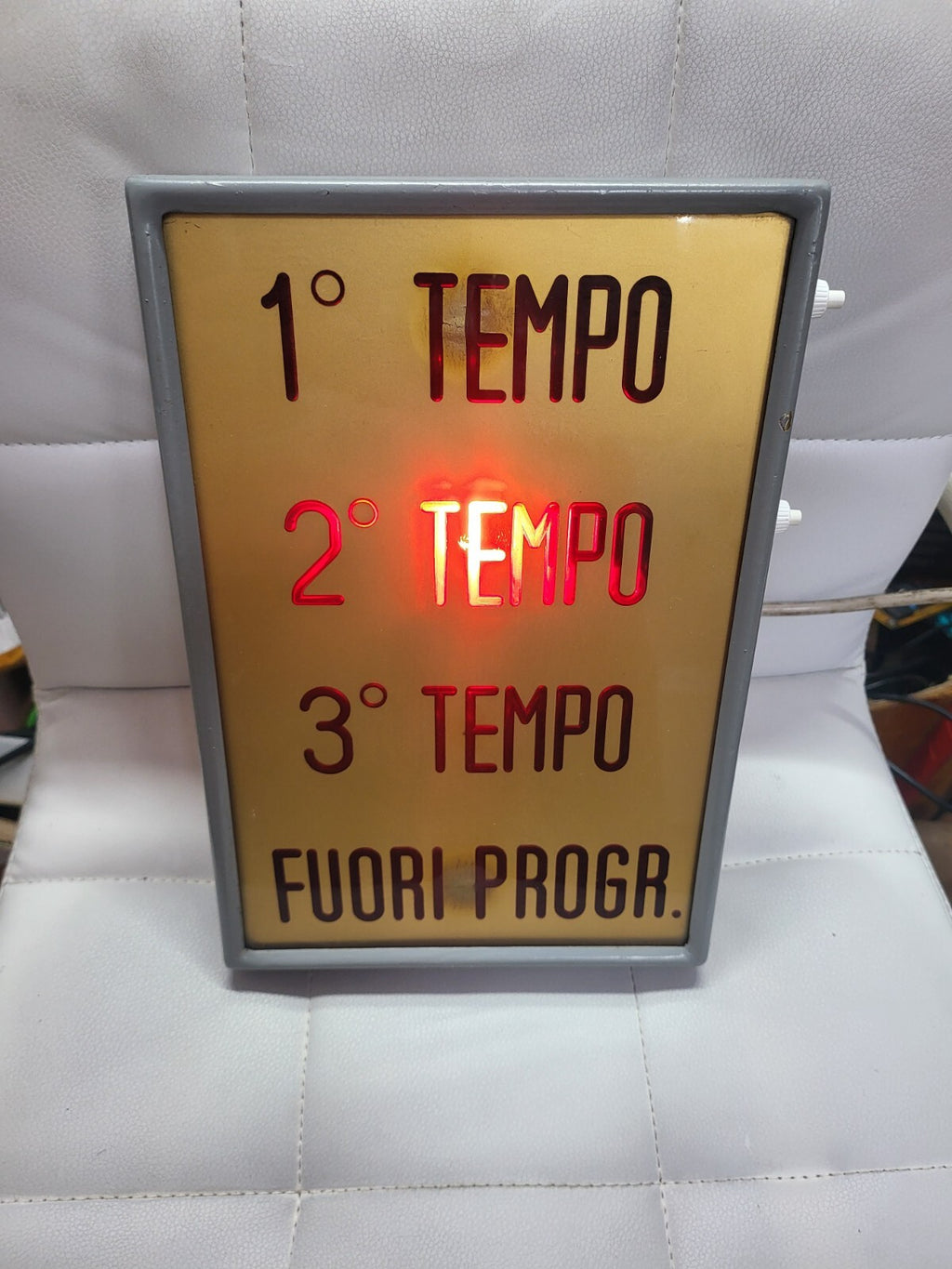 insegna cinema anni 900