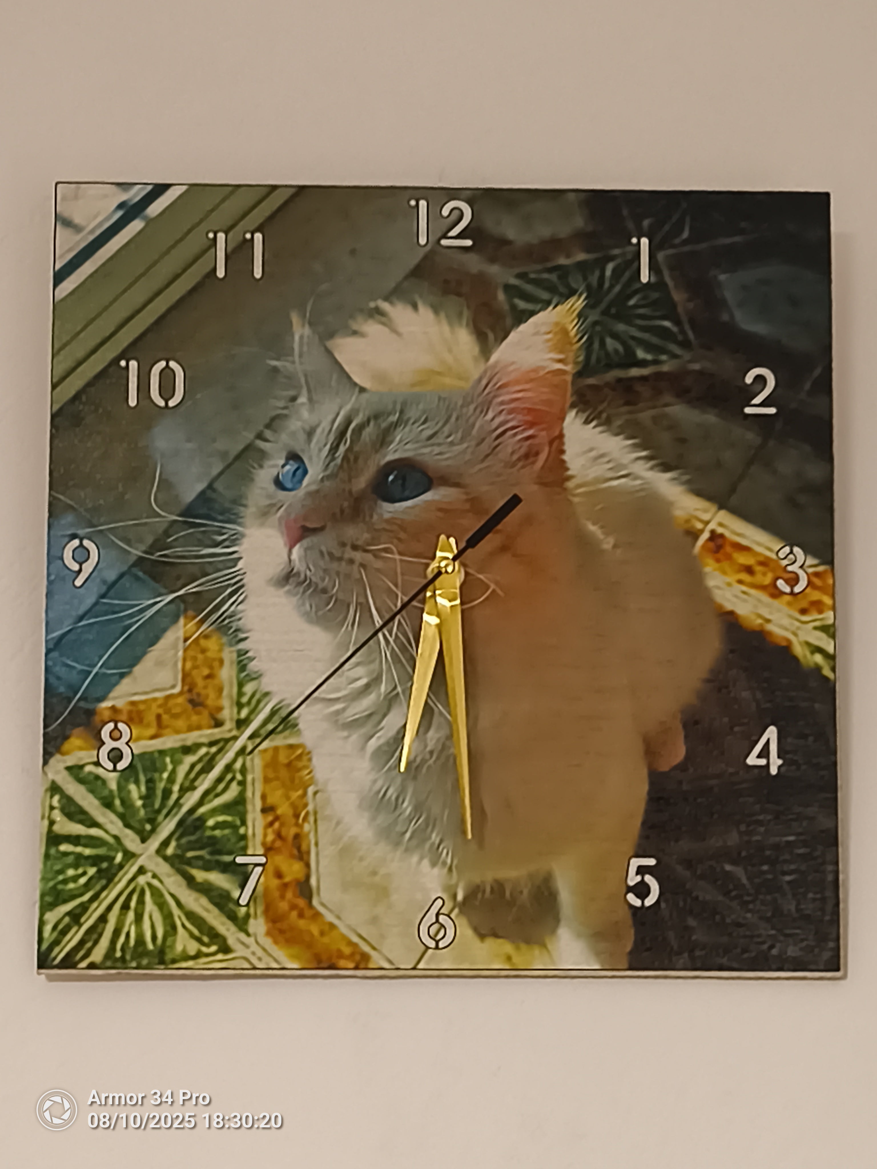 orologio personalizzato 30x30 quadrato o rotondo stampato sul legno o plastica
